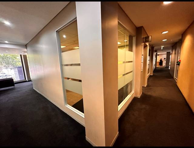 2,247M² OFFICE TO LET IN PARKTOWN